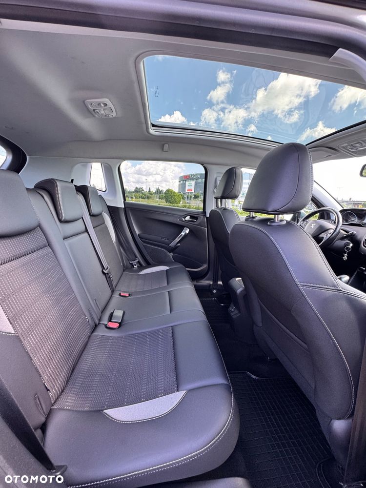 Peugeot 2008 - 7