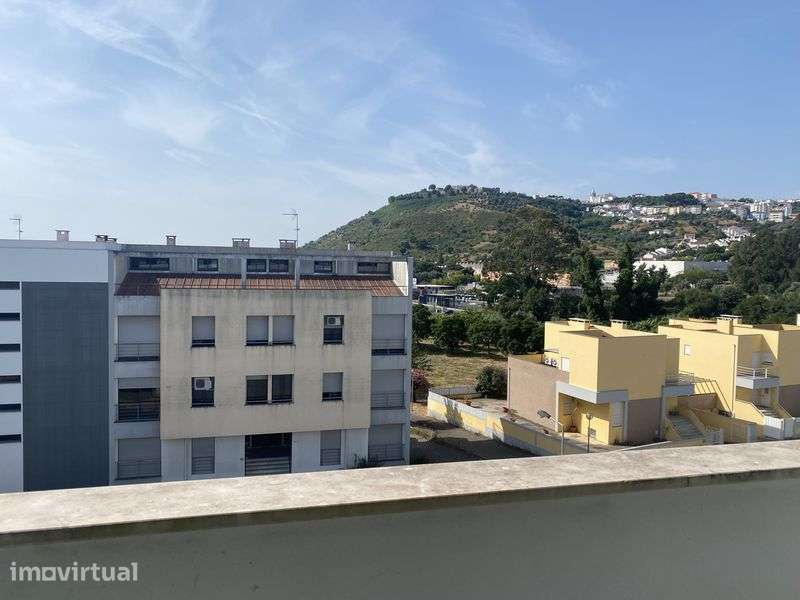 Apartamento T1 mobilado e equipado - Grande imagem: 3/12