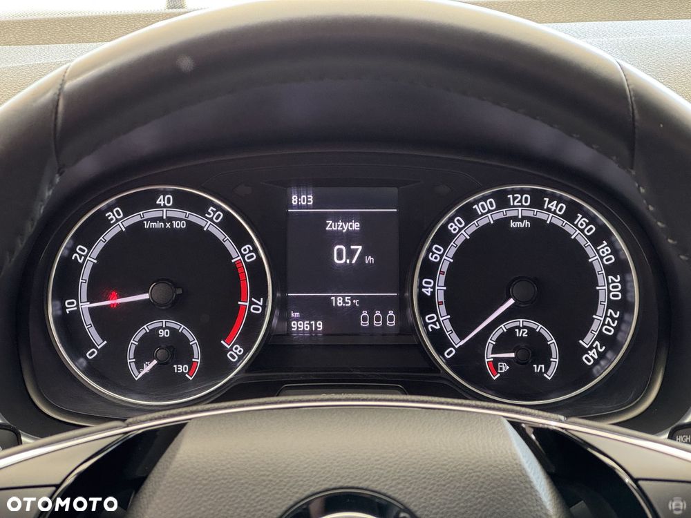 Skoda Fabia - 16