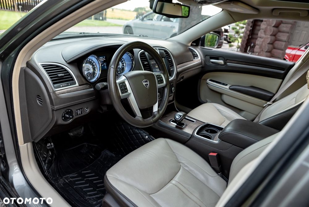 Lancia Thema 3.6 Platinum - 15