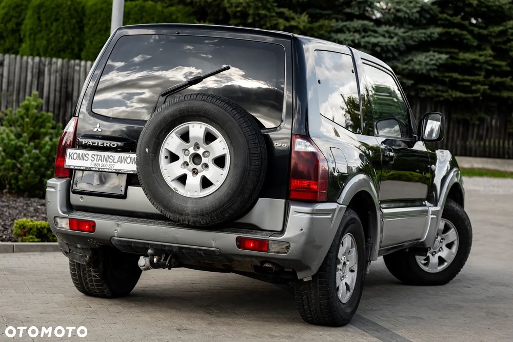 Mitsubishi Pajero 3.2 DI-D Liberty - 8