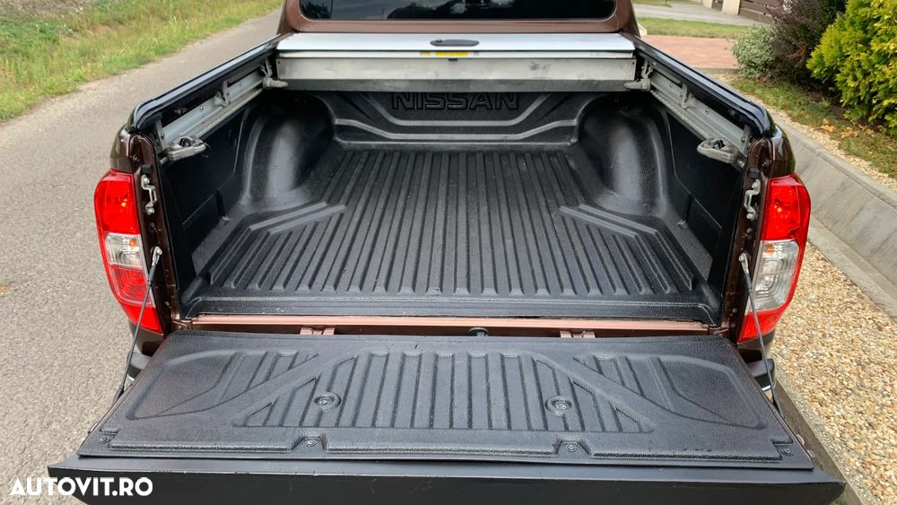 Nissan Navara 2.3 dCi Bi Turbo Double Cab Tekna Aut. - 8
