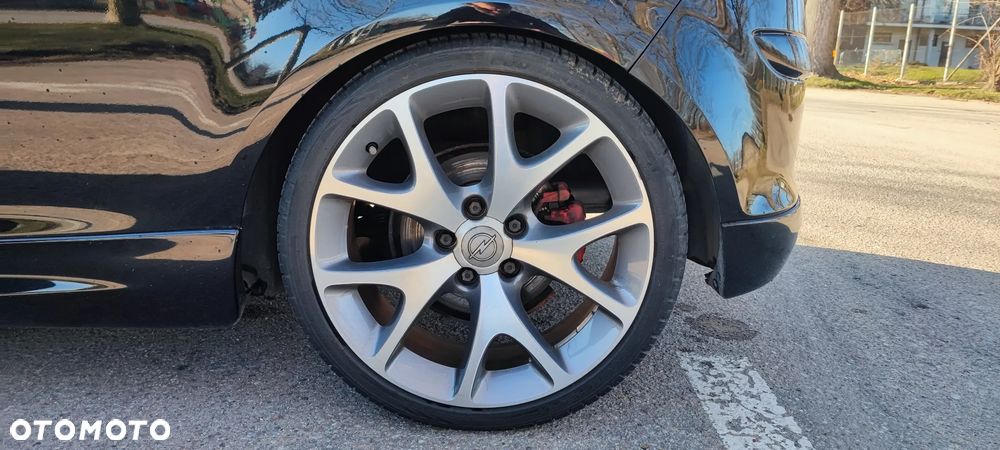 Opel Corsa 1.6T GSI - 26