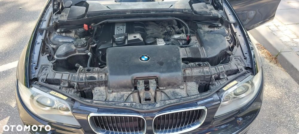 BMW Seria 1 120i - 10