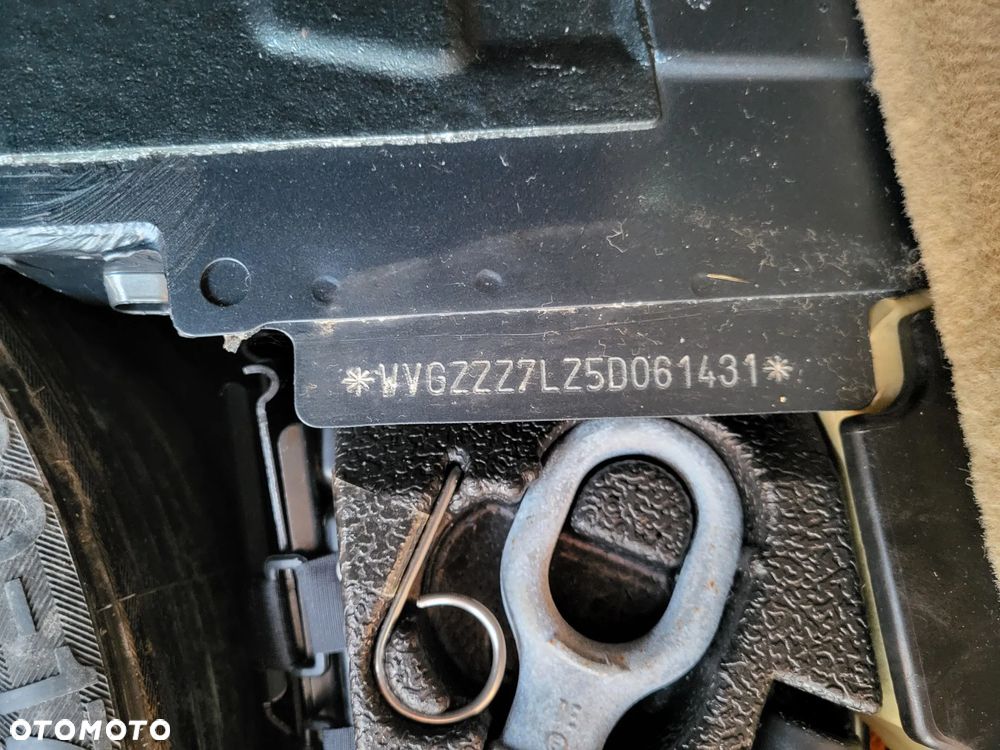 Volkswagen Touareg - 23