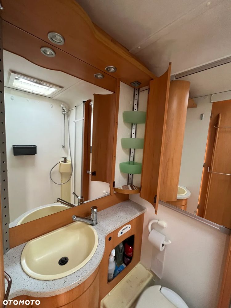 Hymer-Eriba C682 CL - 28