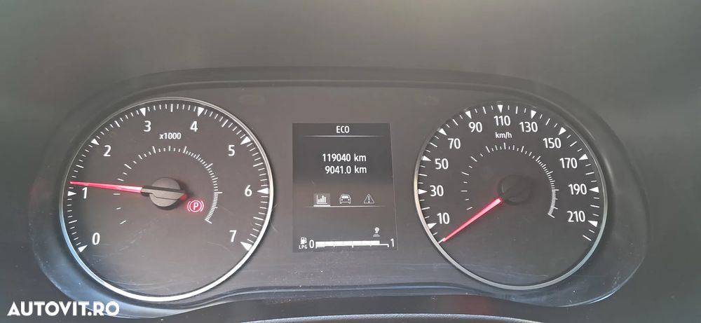 Dacia Logan - 9