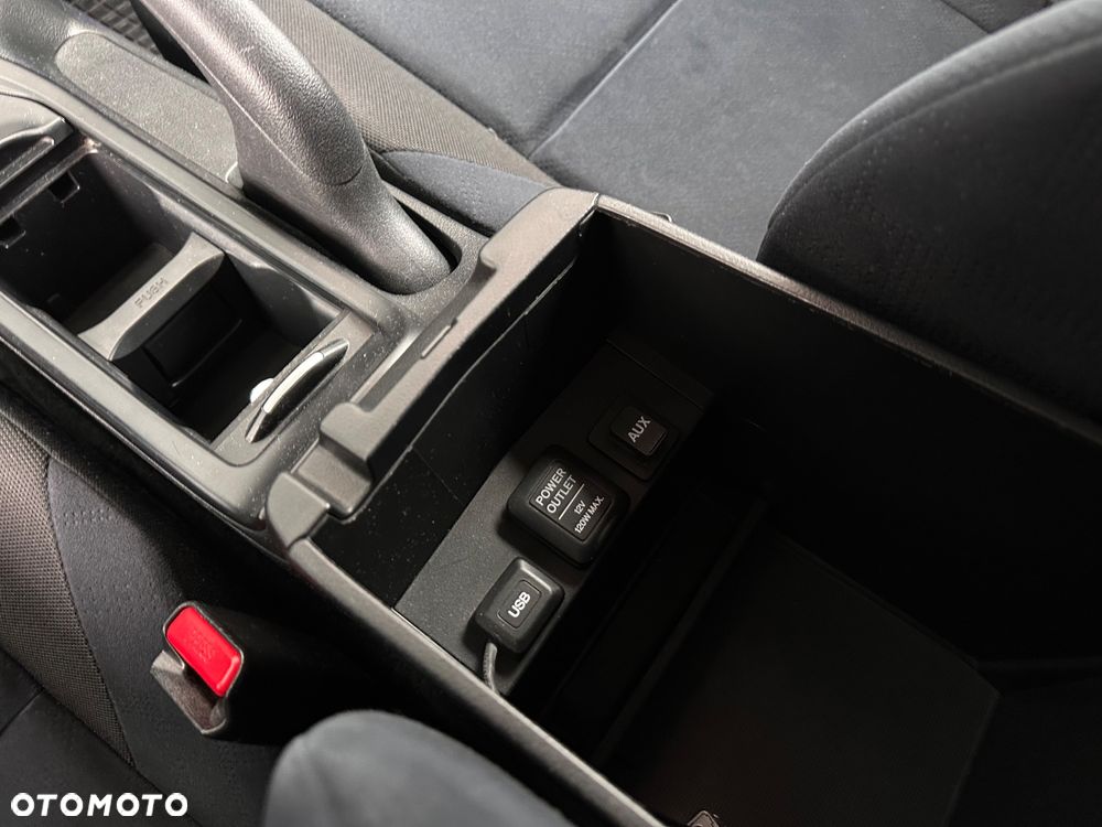 Honda Civic 1.8 Sport - 29