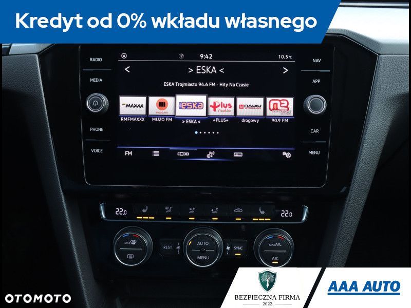 Volkswagen Passat - 13