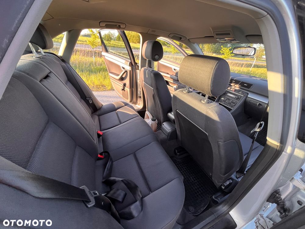 Audi A4 Limousine 1.8T - 9