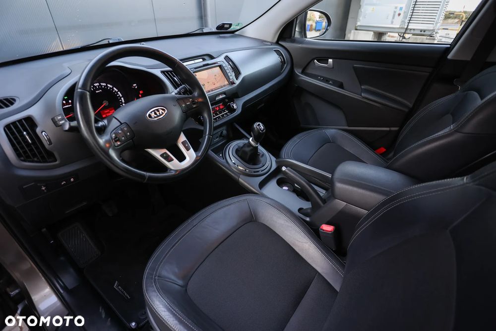 Kia Sportage - 13