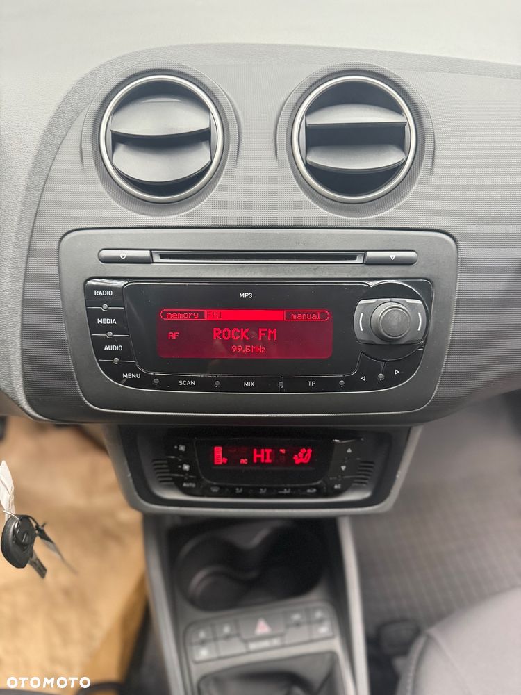 Seat Ibiza 1.4 16V Style - 20