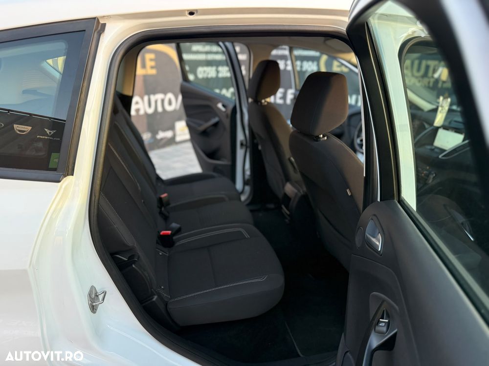 Ford C-Max - 8