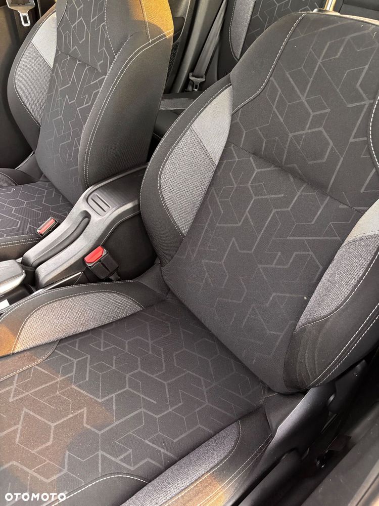 Peugeot 2008 1.2 Pure Tech Style S&S - 20