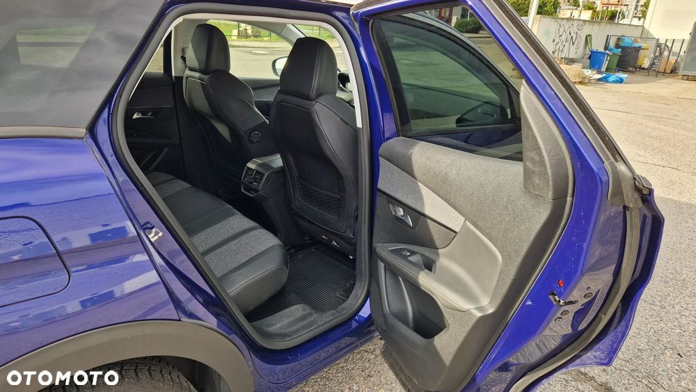 Peugeot 3008 1.5 BlueHDi Allure S&S EAT8 - 11