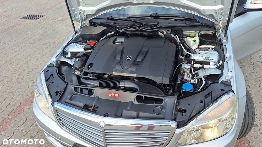 Mercedes-Benz Klasa C 200 CDI Avantgarde - 4