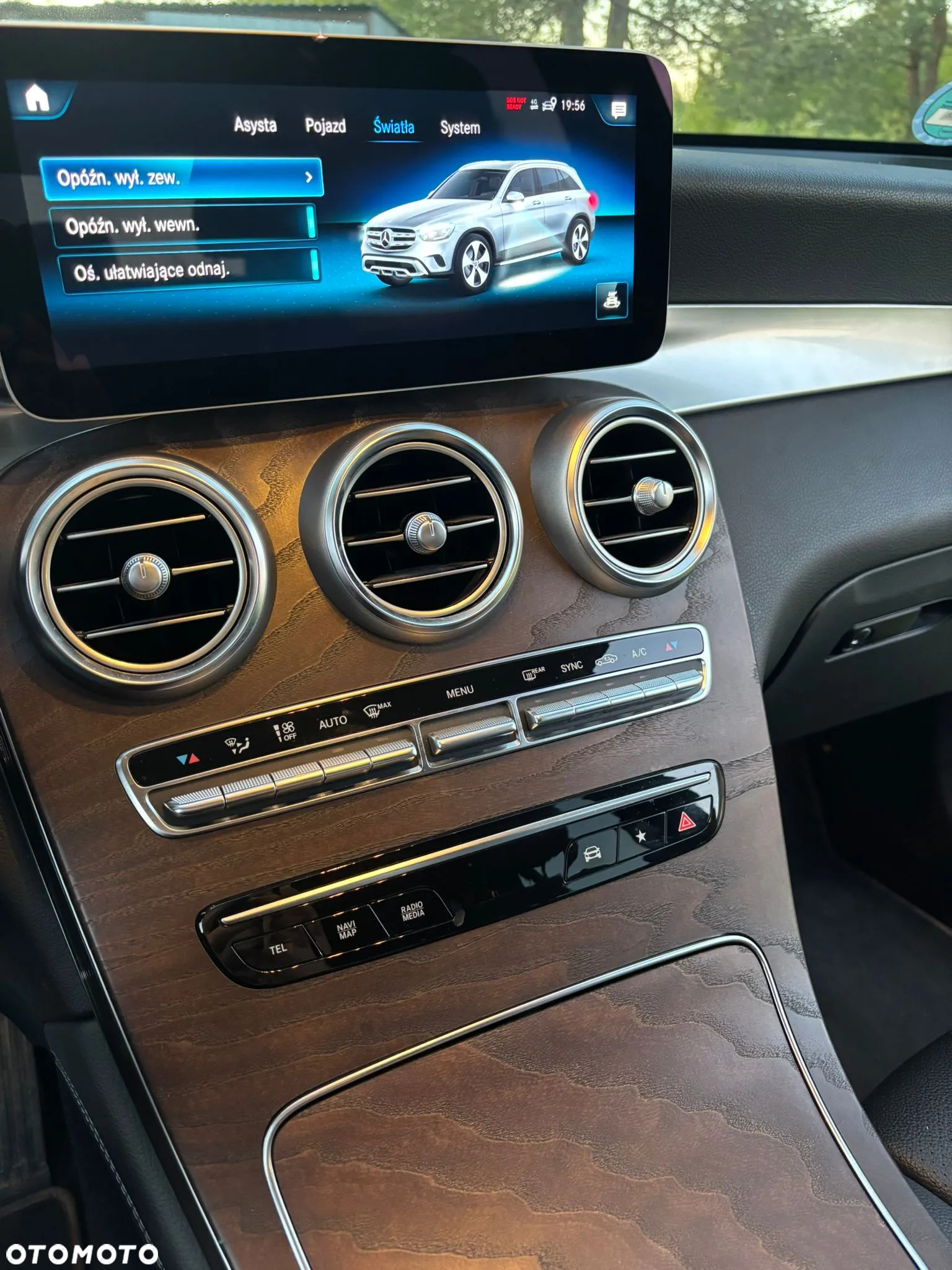 Mercedes-Benz GLC 200 d 4-Matic Business Edition - 17