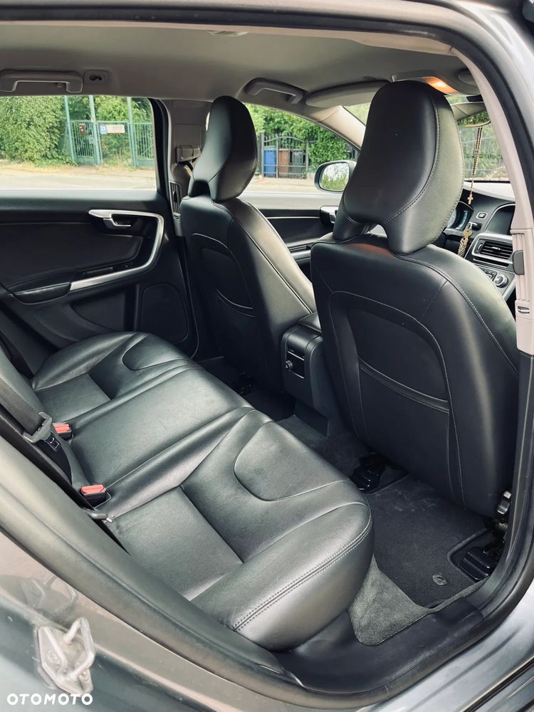 Volvo V60 D3 - 10
