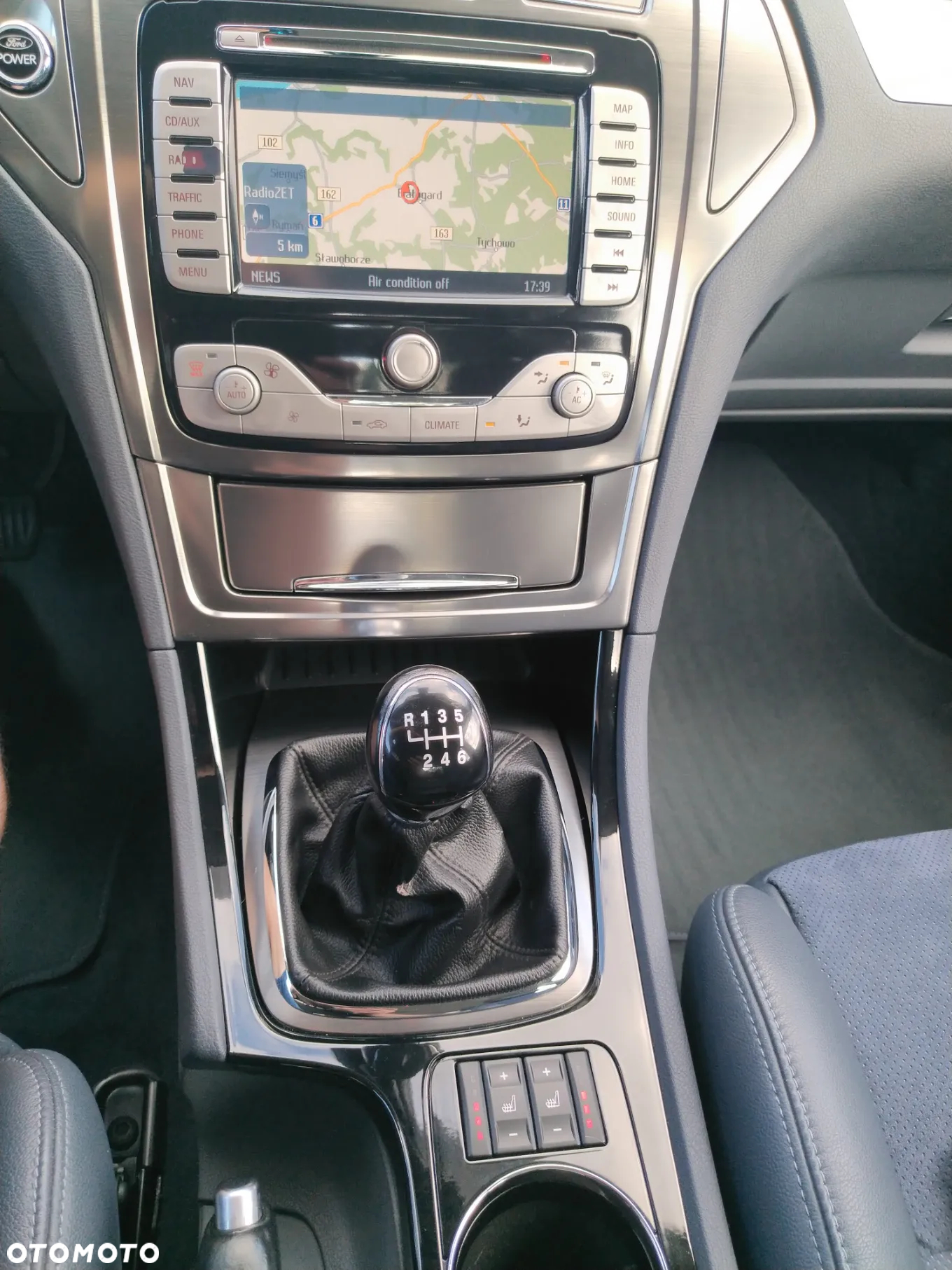 Ford Mondeo 1.8 TDCi Titanium - 11
