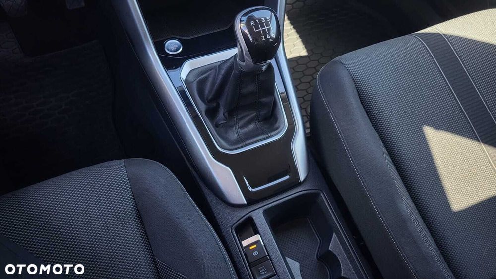 Volkswagen T-Roc - 22