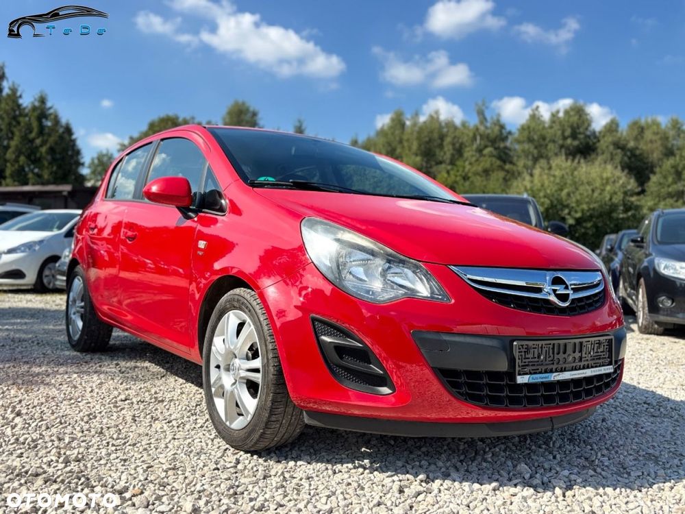 Opel Corsa 1.2 16V Color Edition - 1