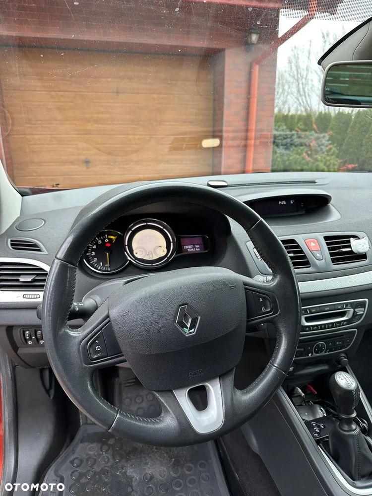 Renault Megane 1.6 16V Color Edition - 10