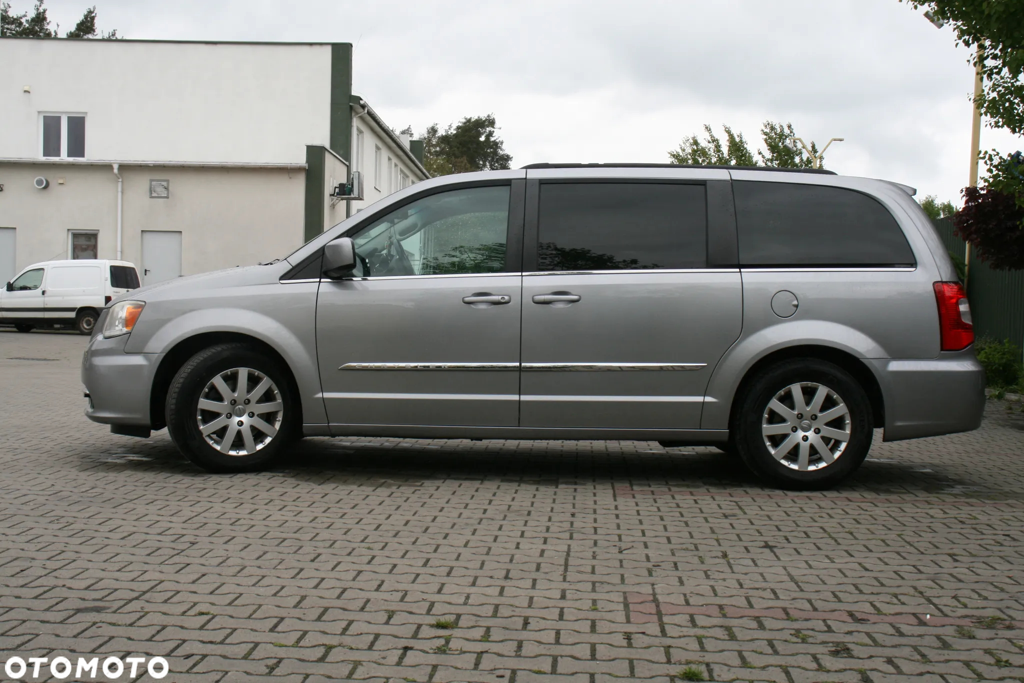 Chrysler Town & Country 3.6 Touring - 10