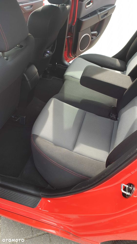 Mazda 3 - 8