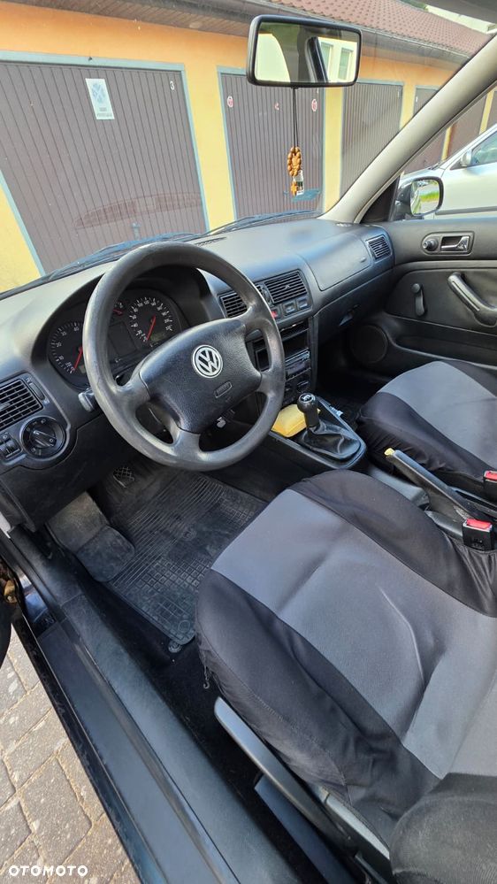 Volkswagen Golf - 7