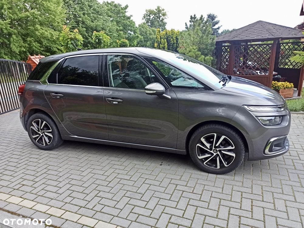 Citroën C4 SpaceTourer 1.2 PureTech Shine S&S - 10