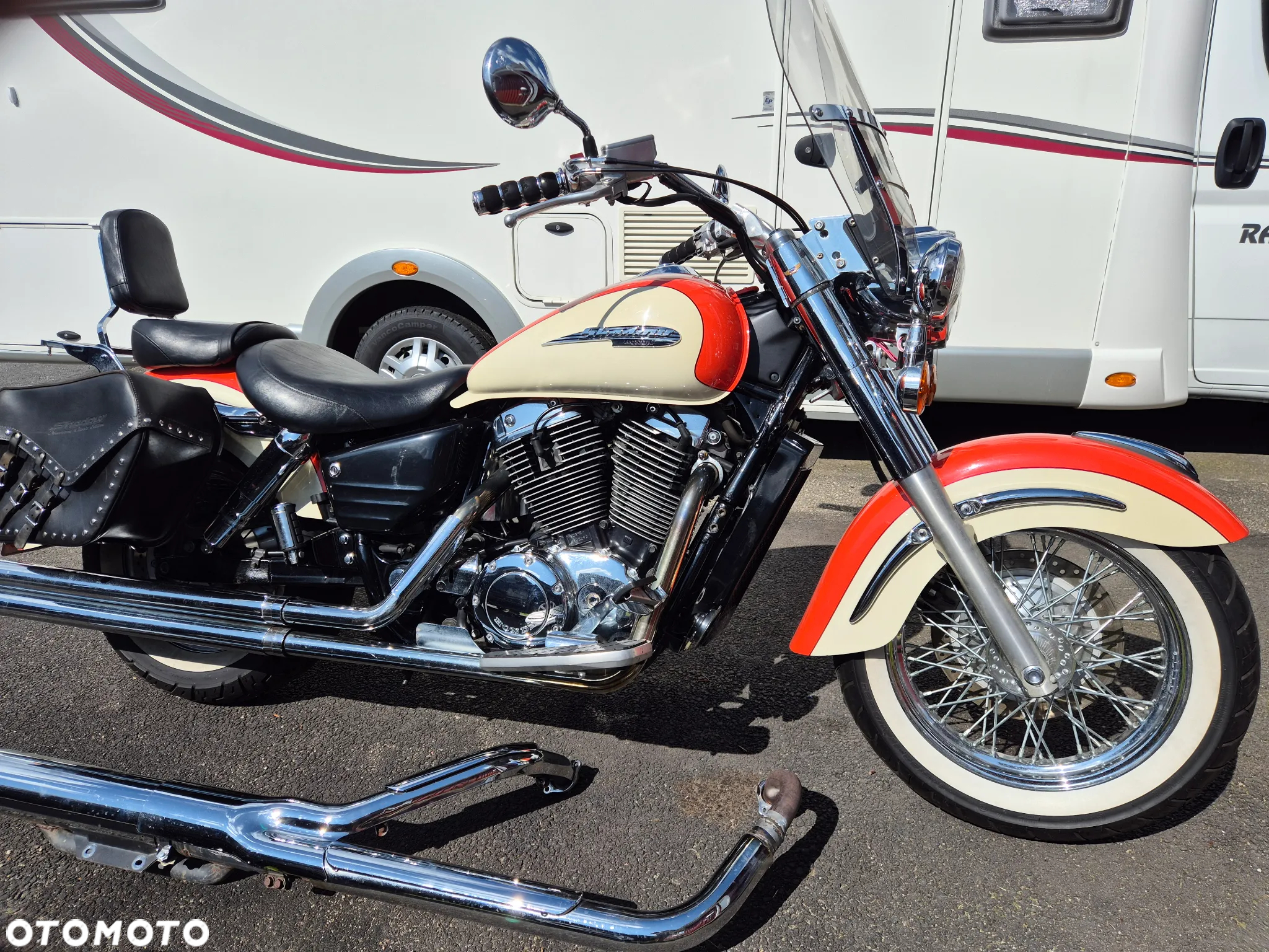 Suzuki Intruder - 14