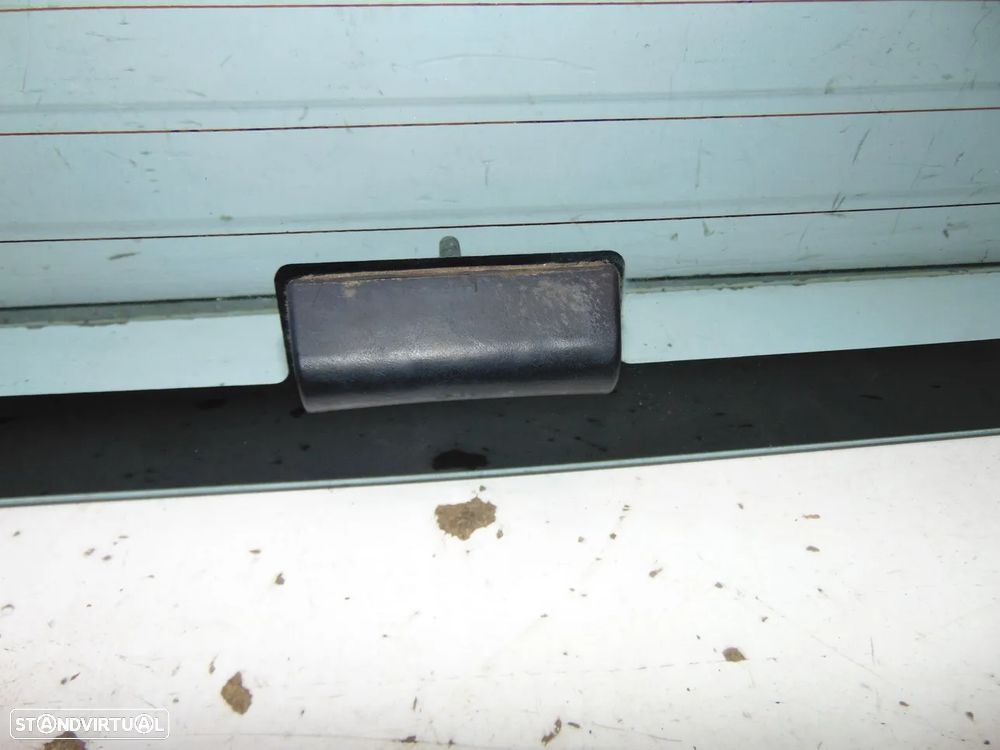 Nissan terrano vidro mala - 4