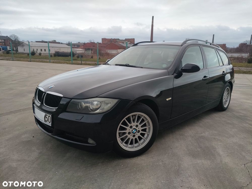 BMW Seria 3 318d - 2