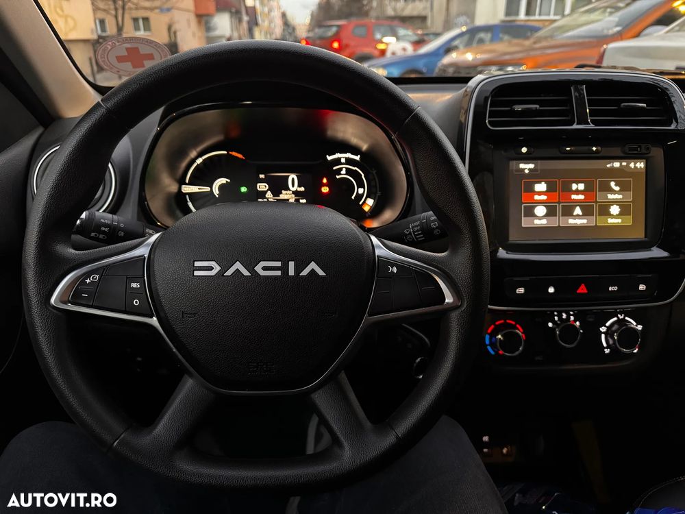Dacia Spring Expression - 7