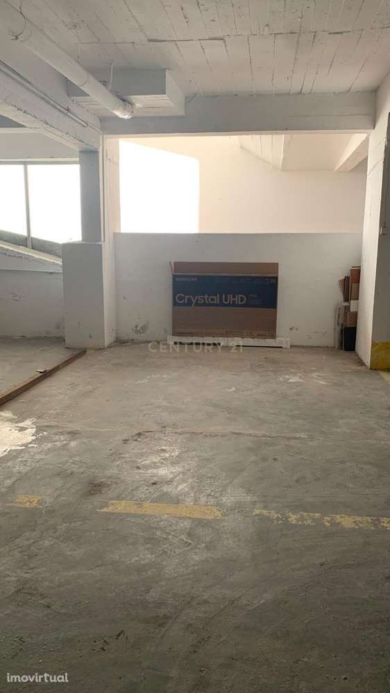 Lugar de Estacionamento à venda no centro da Costa da Caparica - Grande imagem: 5/7