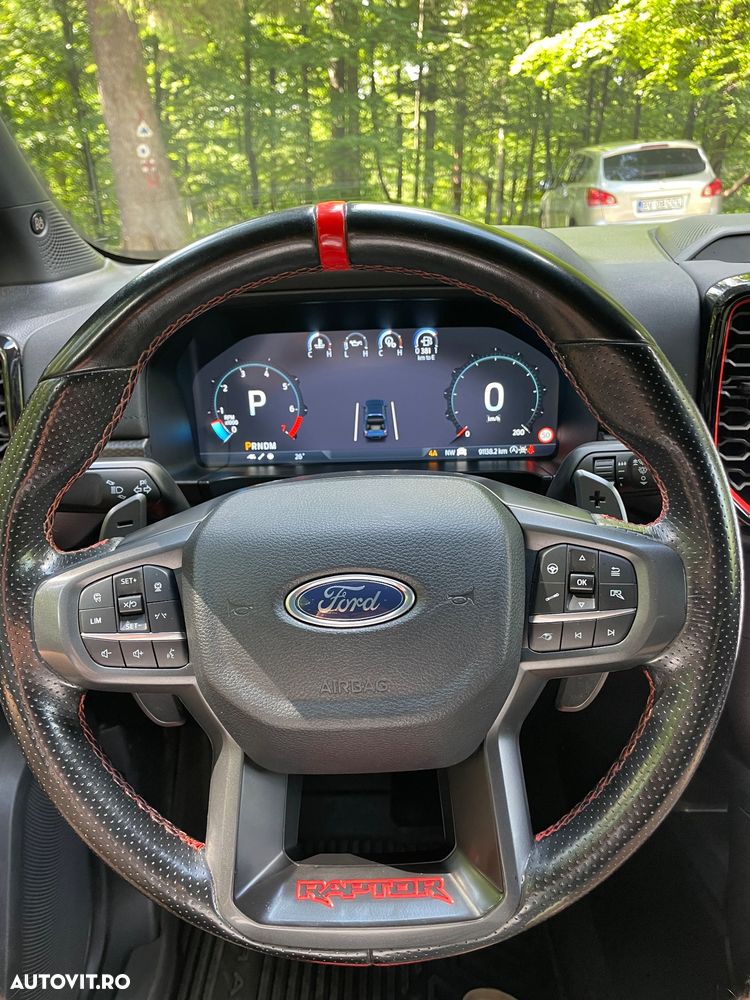 Ford Raptor - 5