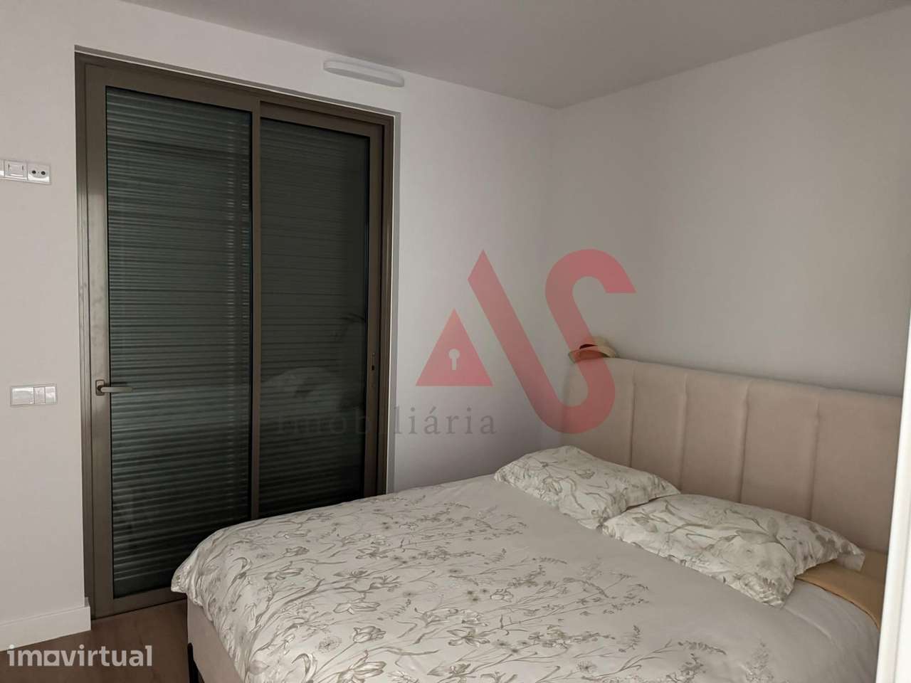Apartamento T1 para Arrendamento em Miraflores, Oeiras com Garagem e R - Grande imagem: 5/11