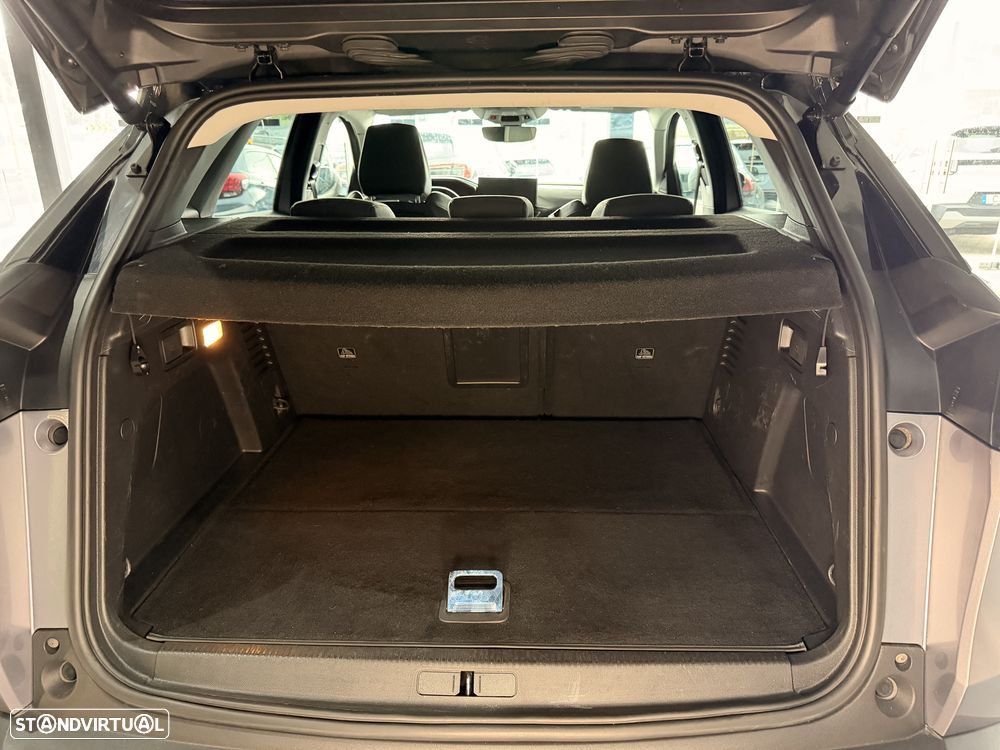 Peugeot 3008 225 e-EAT8 Roadtrip - 8
