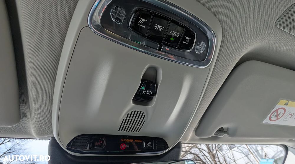 Volvo XC 60 B5 MHEV AT8 AWD Inscription - 31