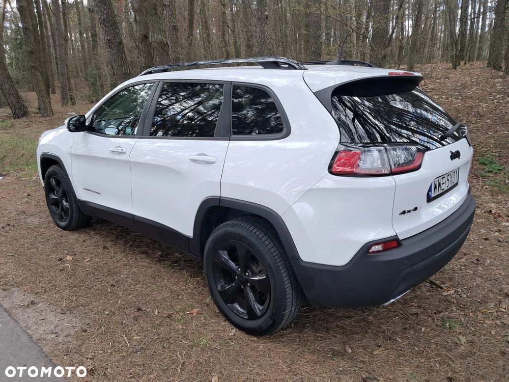 Jeep Cherokee - 6