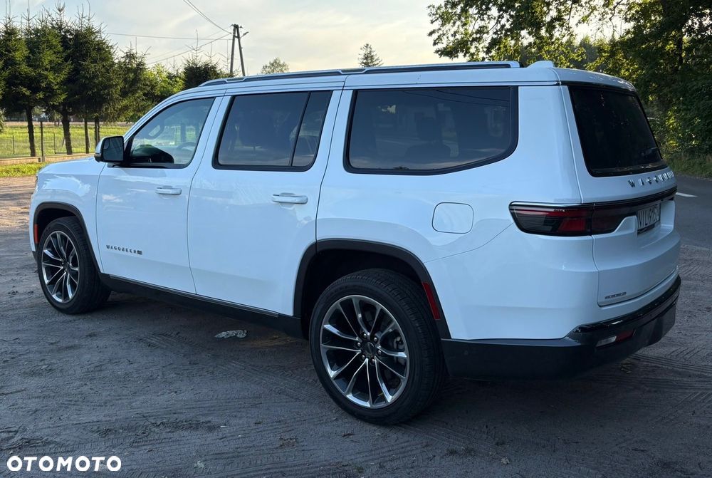 Jeep Wagoneer - 5