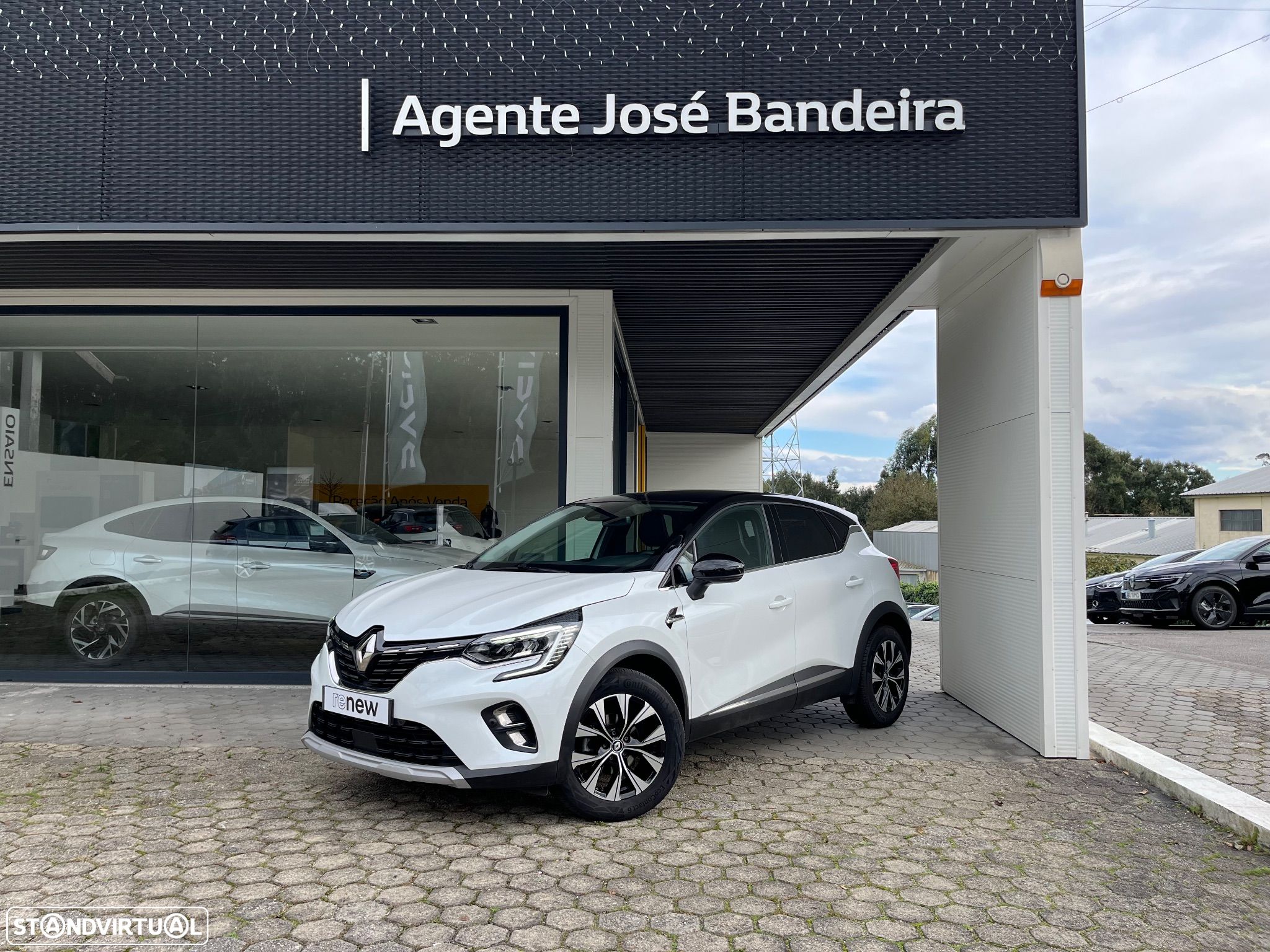 Renault Captur 1.0 TCe Techno Bi-Fuel - 1