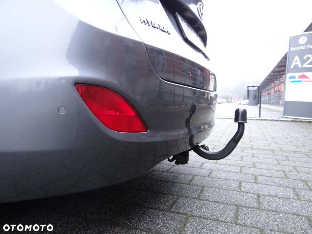 Hyundai i30 blue Kombi 1.6 CRDi Classic Navigation - 17