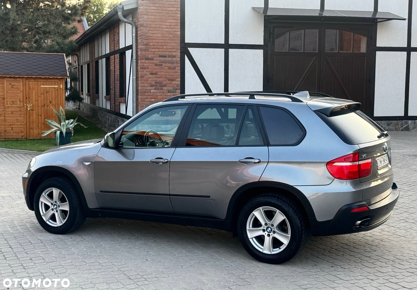 BMW X5 4.8i xDrive - 37