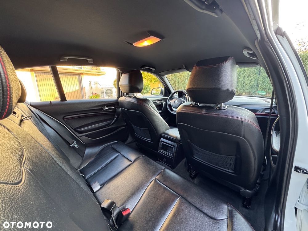 BMW Seria 1 118i Sport Line - 33