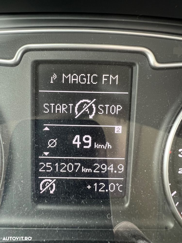 Audi Q3 2.0 TDI Quattro S tronic - 36