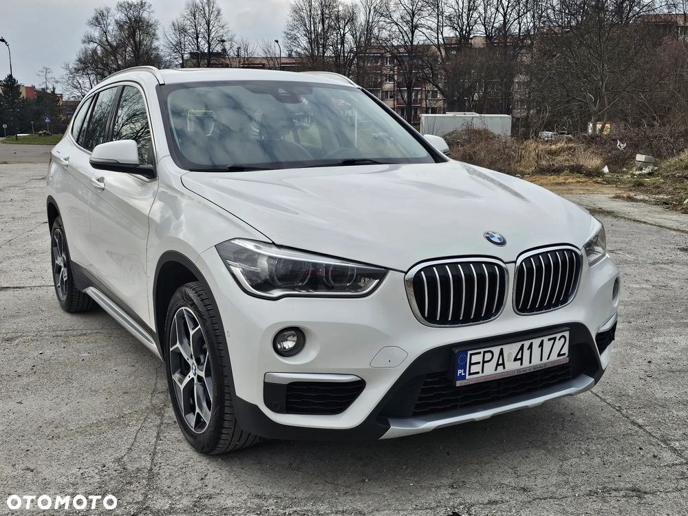 BMW X1 sDrive18d xLine - 9
