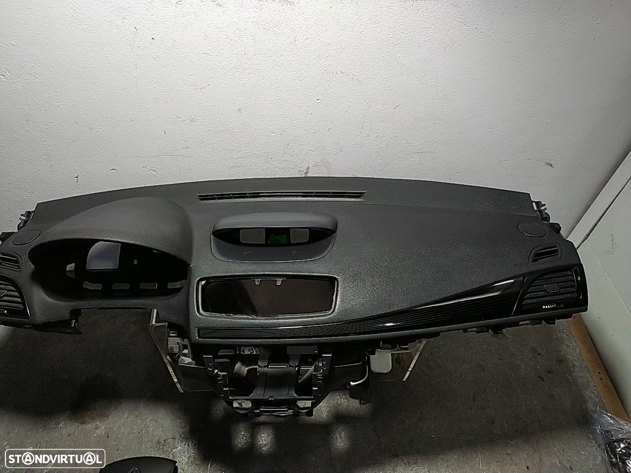 Tablier Renault Megane Iii Grandtour (Kz0/1) - 1