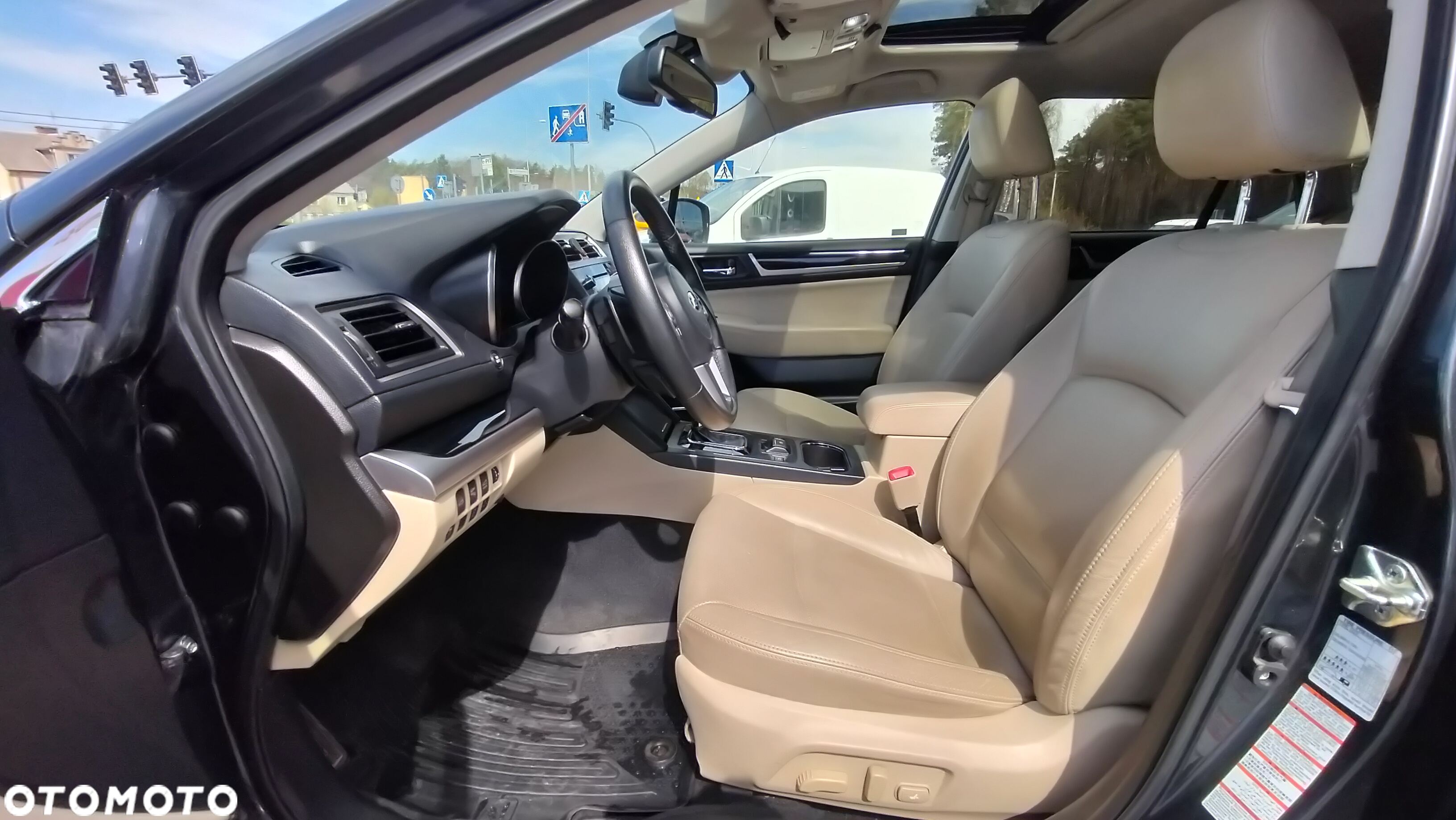 Subaru Outback 2.0D Exclusive Lineartronic - 23