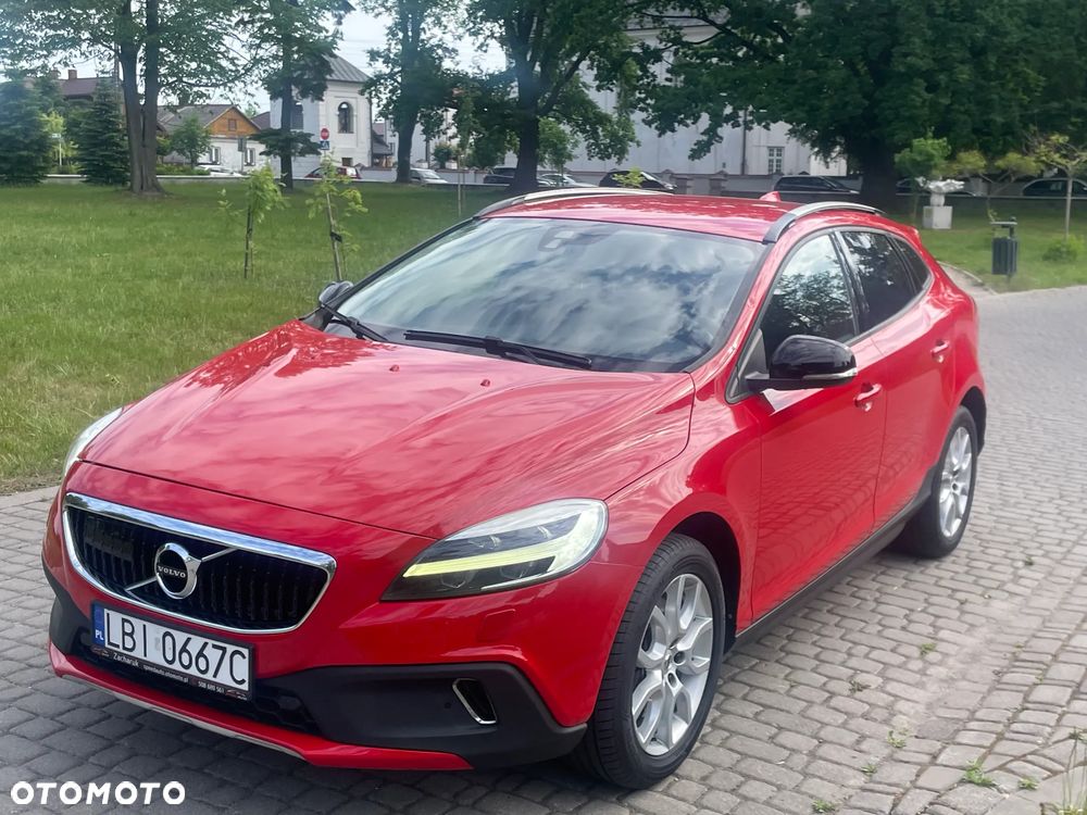 Volvo V40 Cross Country D3 Momentum - 16